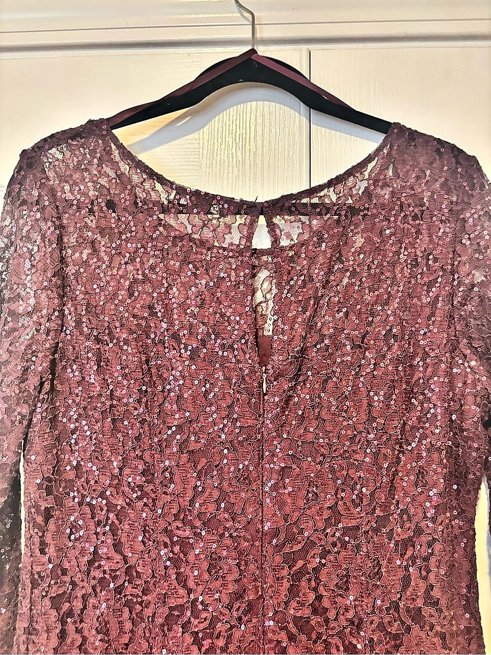 SLNY Sequin Lace Midi Dress in Burgundy Size 12 Like New - Picture 6 of 6